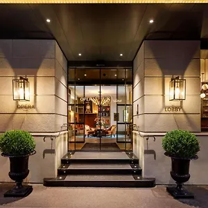 Hotel Opera